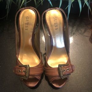 Guess brown sling back 👠